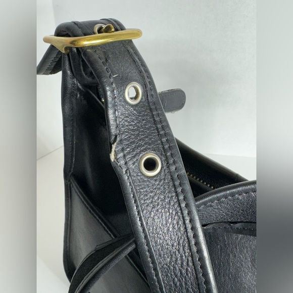 Vintage Y2K Coach Legacy Zip 9966 Black Cow Hide Leather Crossbody Shoulder Bag - Picture 10 of 16